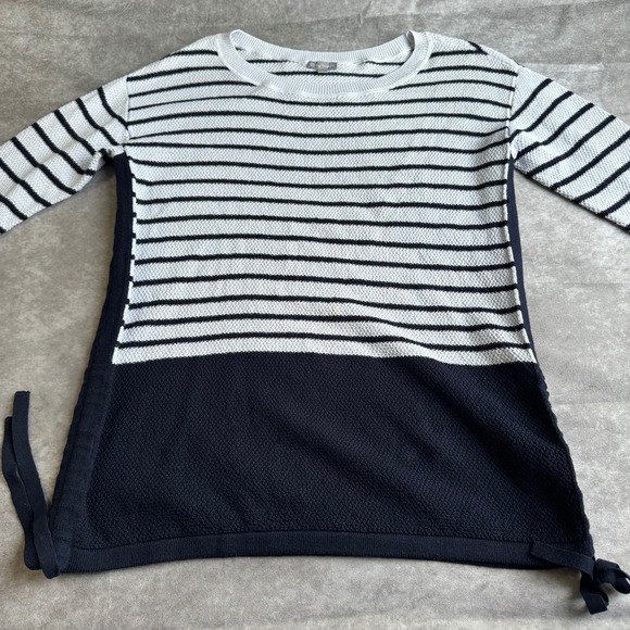 T by Talbots Sweaters - T by Talbots Sweater Womens XS Blue White Striped Colorblock Knit Pullover